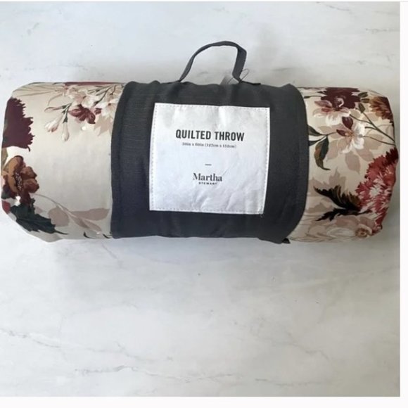 Martha Stewart Gilded Floral Velvet Quilted Throw Blanket 50” x 60” NWT - Picture 4 of 4